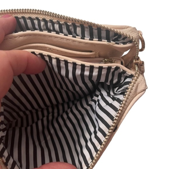 Charming Charlie wristlet cream with crystals and studs - Picture 6 of 12